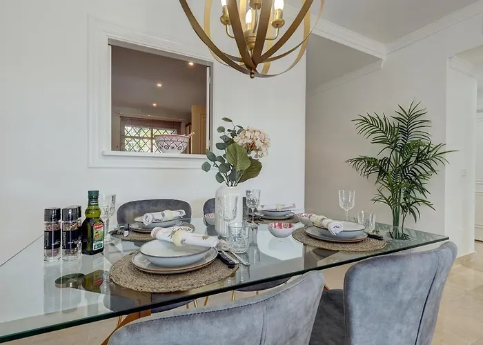 Aloha Gardens In Puerto Banus