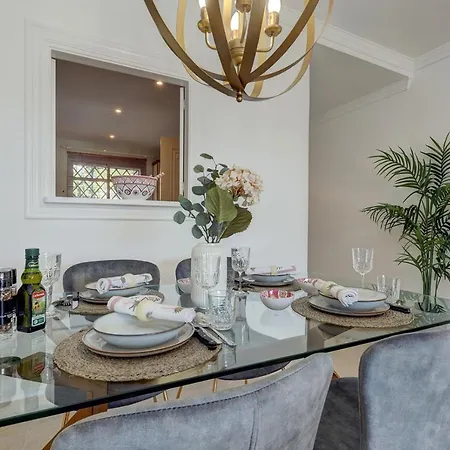 Aloha Gardens In Puerto Banus